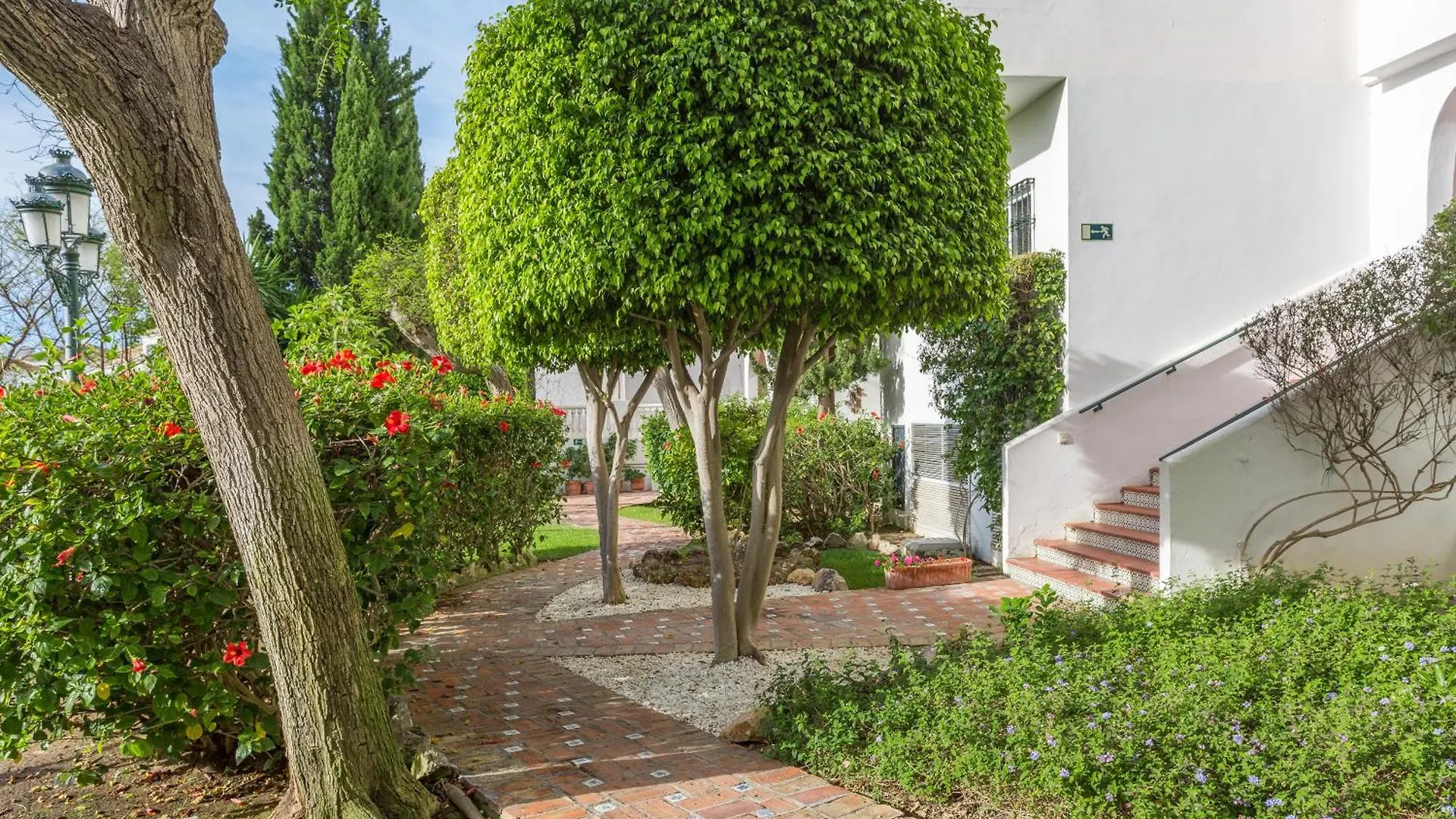 Royal Oasis Club At Pueblo Quinta Aparthotel Benalmádena Spanien
