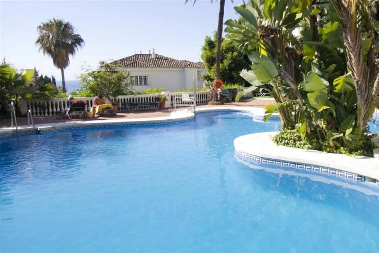 Royal Oasis Club At Pueblo Quinta Aparthotel Benalmádena
